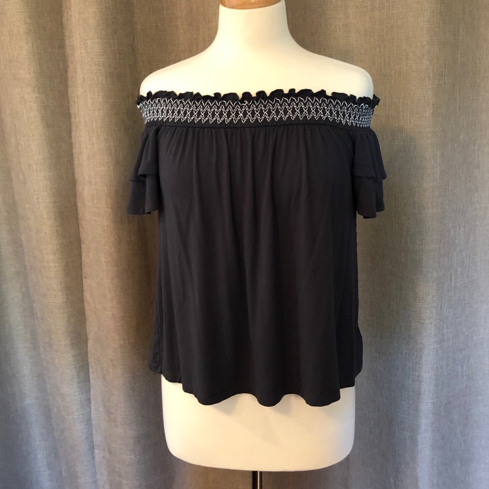 NWOT Gray AE Shirt